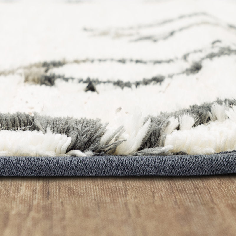 Kaylee Sahara Boho Non-Slip Machine Washable Bath Rug - Gray/Ivory