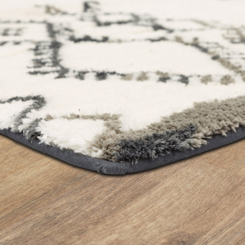 Kaylee Sahara Boho Non-Slip Machine Washable Bath Rug - Gray/Ivory